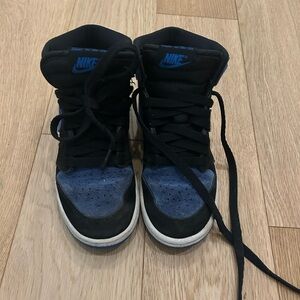 Nike Black and Blue High-Tops